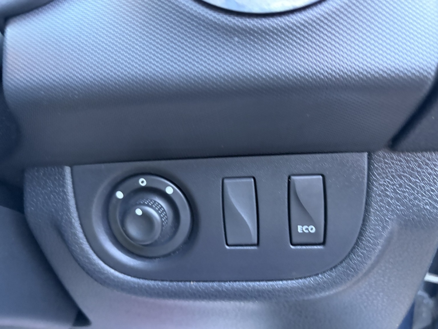 Used Dacia Logan MCV 2015 for sale - 76918432: Photo 35