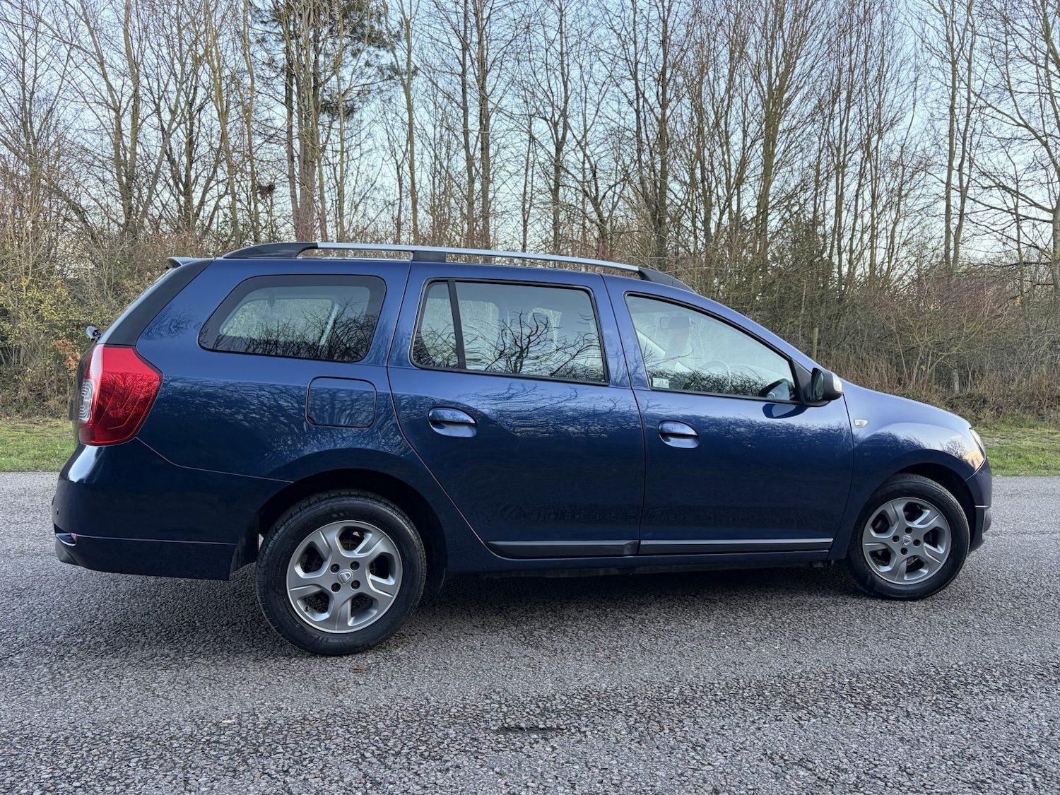Used Dacia Logan MCV 2015 for sale - 76918432: Photo 4