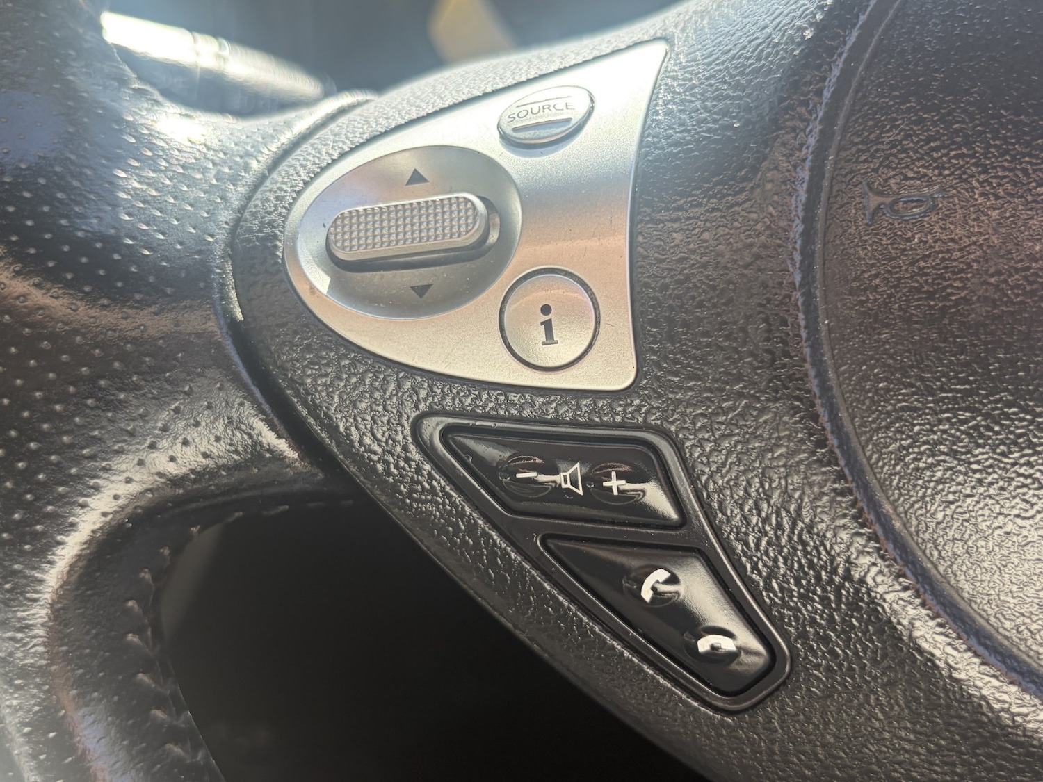 Used Nissan Juke 2017 for sale - 78190667: Photo 38