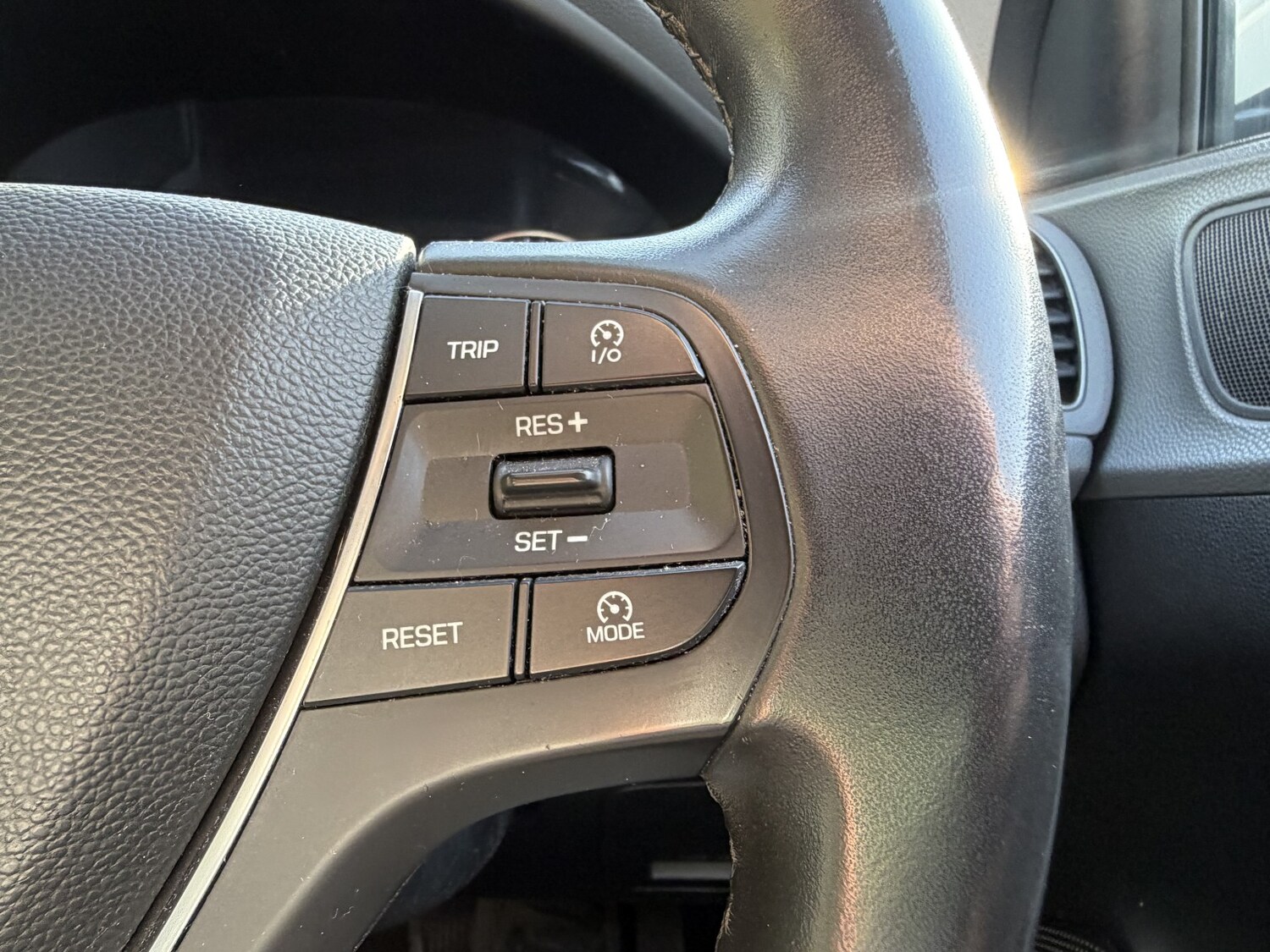 Used Hyundai i20 2015 for sale - 78176064: Photo 31