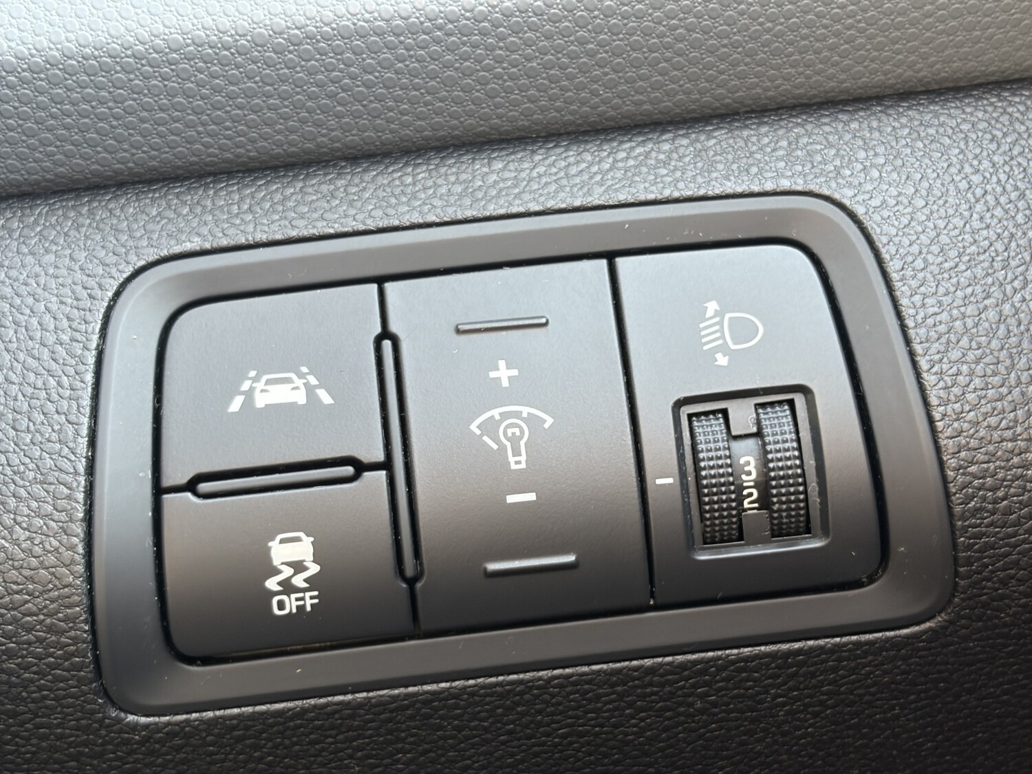 Used Hyundai i20 2015 for sale - 78176064: Photo 33