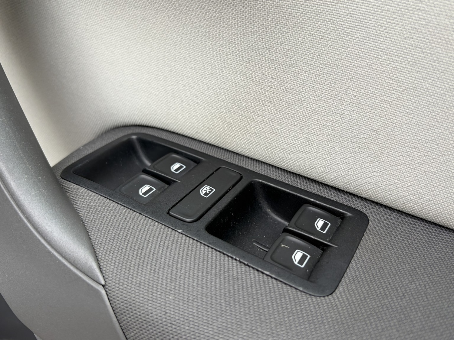 Used Volkswagen Polo 2015 for sale - 77603364: Photo 35