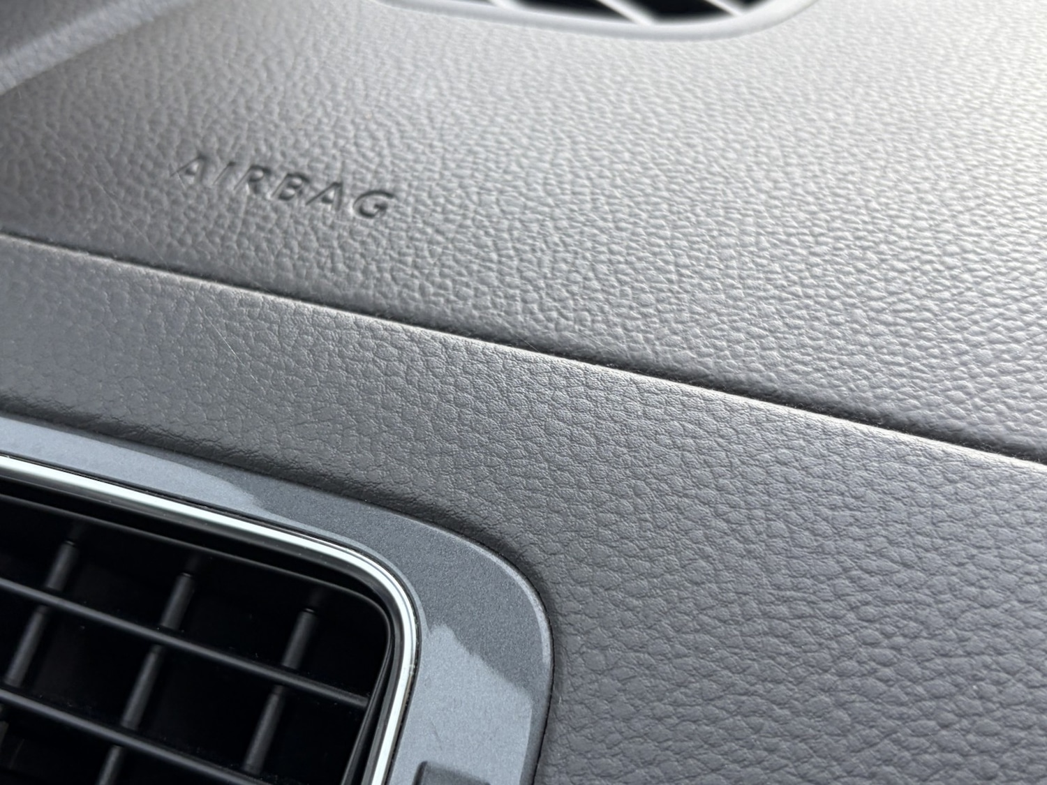 Used Volkswagen Polo 2015 for sale - 77603364: Photo 43