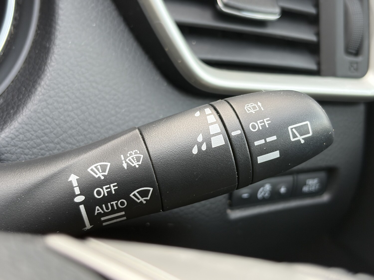 Used Nissan Qashqai 2014 for sale - 77459934: Photo 51