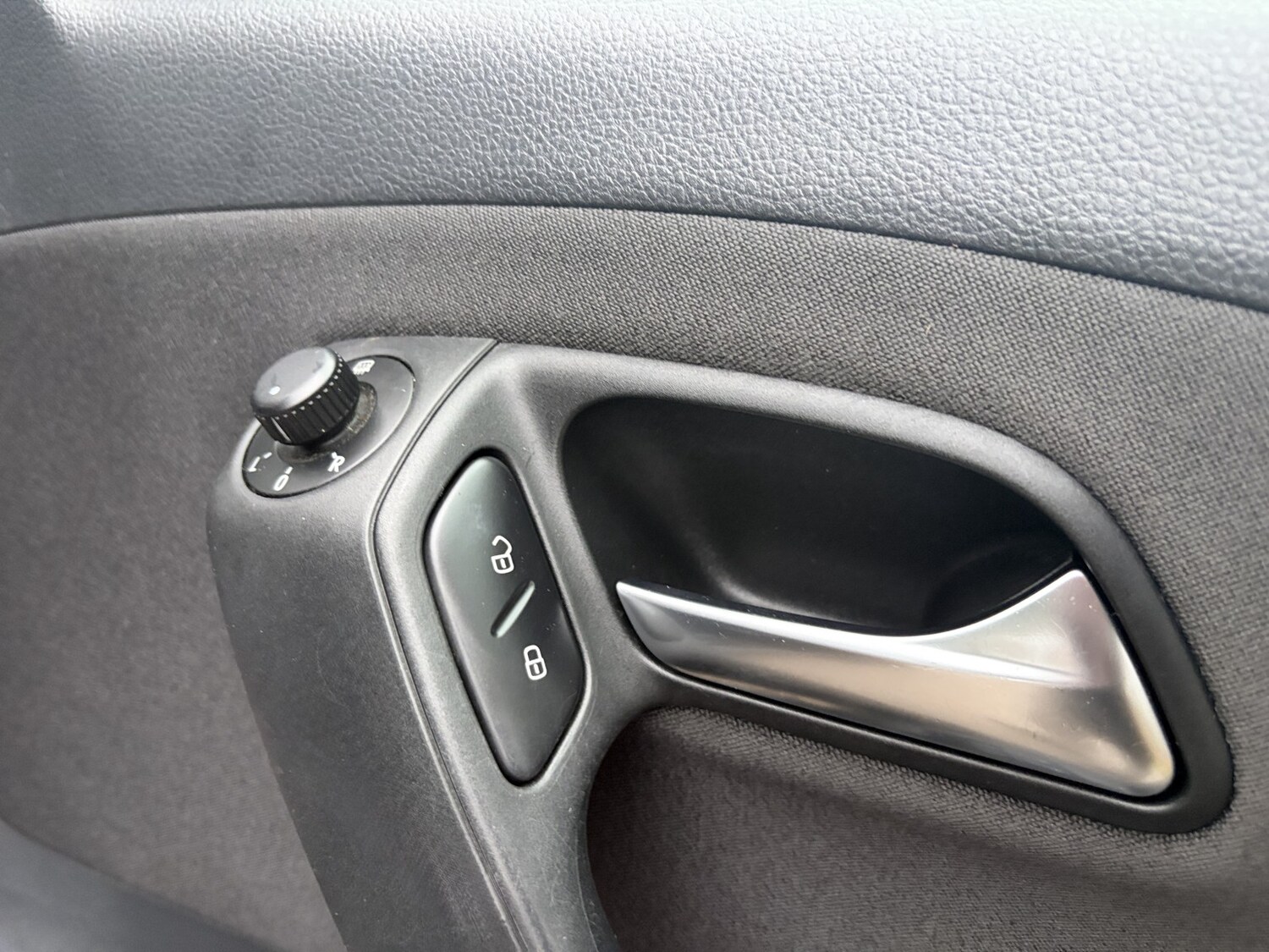 Used Volkswagen Polo 2011 for sale - 77603394: Photo 31