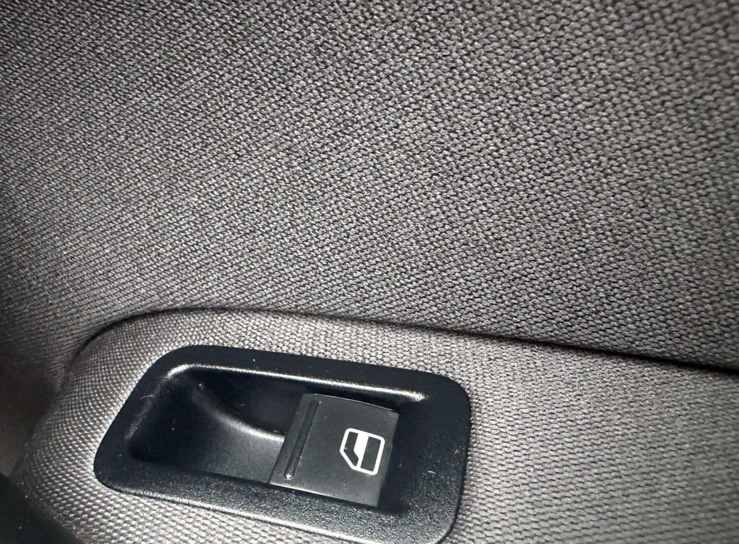 Used Volkswagen Polo 2011 for sale - 77603394: Photo 32