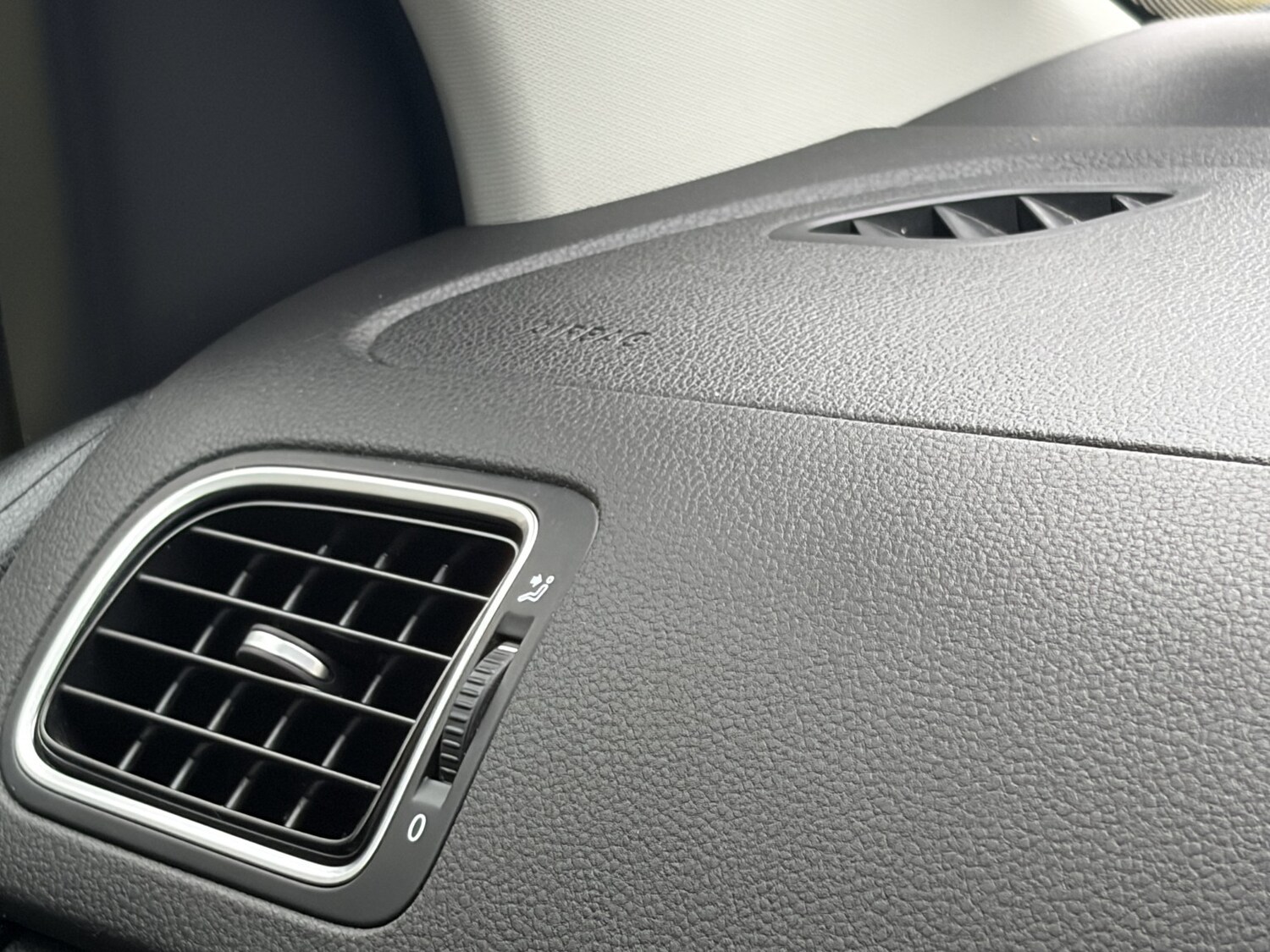 Used Volkswagen Polo 2011 for sale - 77603394: Photo 39