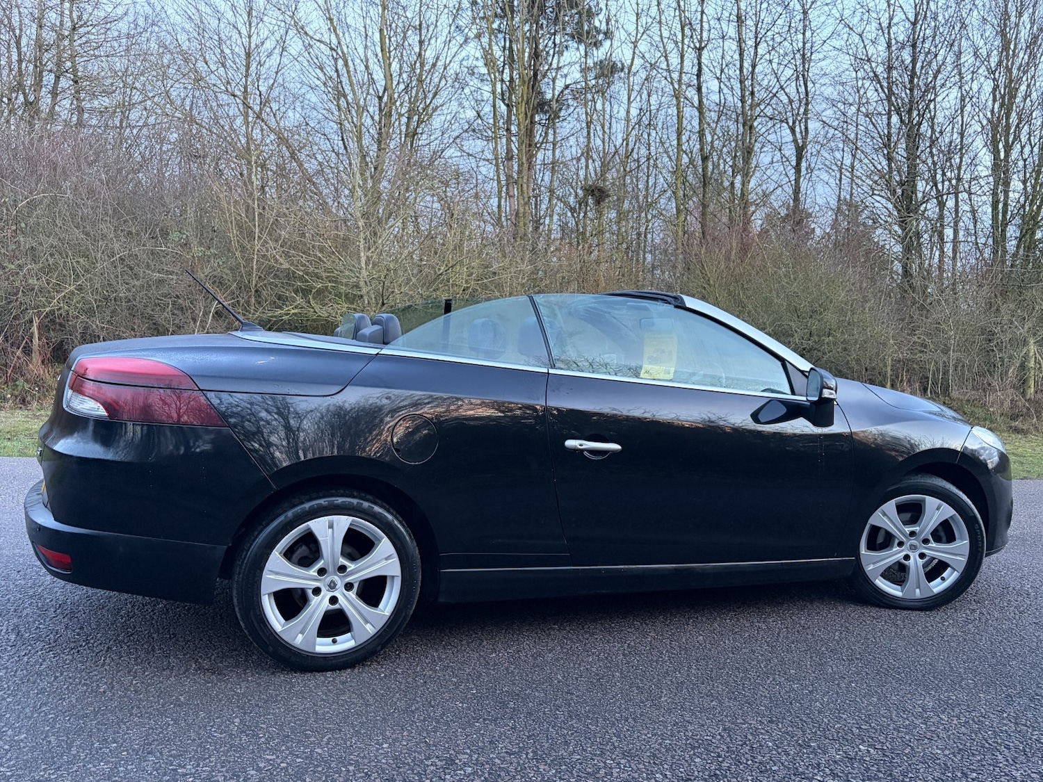 Used Renault Megane 2012 for sale - 77363648: Photo 4