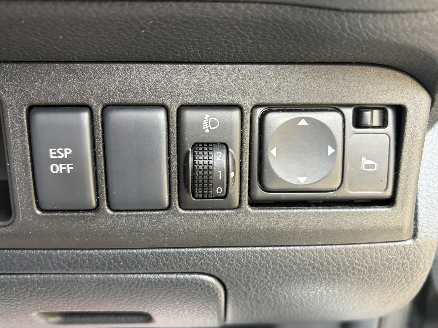 Used Nissan Note 2012 for sale - 77979958: Photo 31