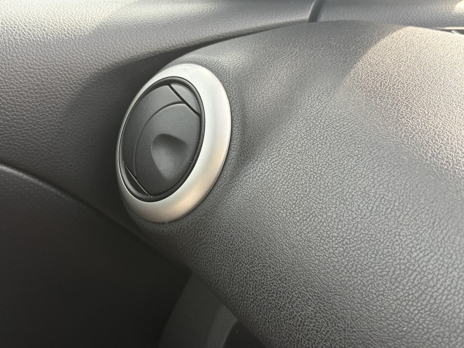 Used Nissan Note 2012 for sale - 77979958: Photo 41