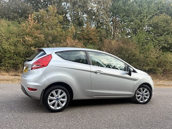 Used Ford Fiesta 2011 for sale - 79661384: Photo