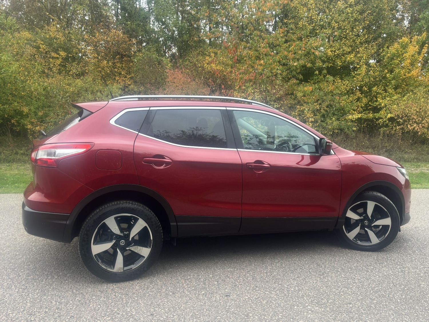 Used Nissan Qashqai 2015 for sale - 76242883: Photo 4