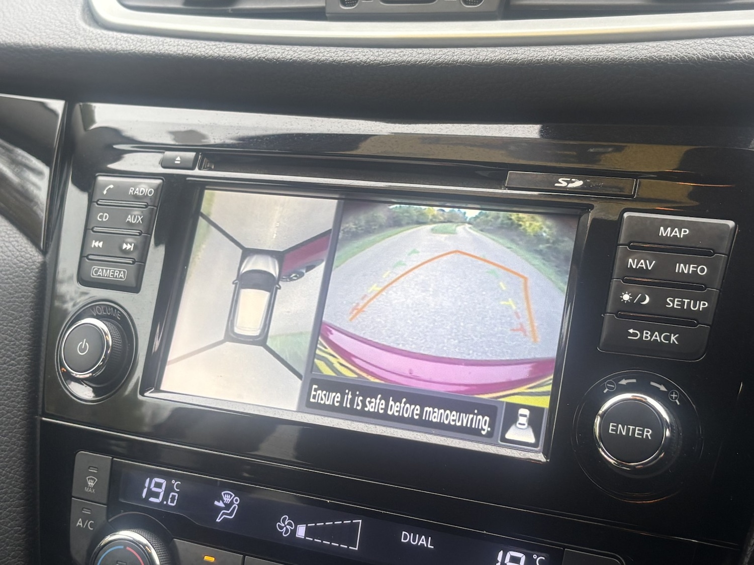 Used Nissan Qashqai 2015 for sale - 76242883: Photo 49