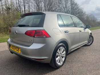 Used Volkswagen Golf 2013 for sale - 77945722: Photo