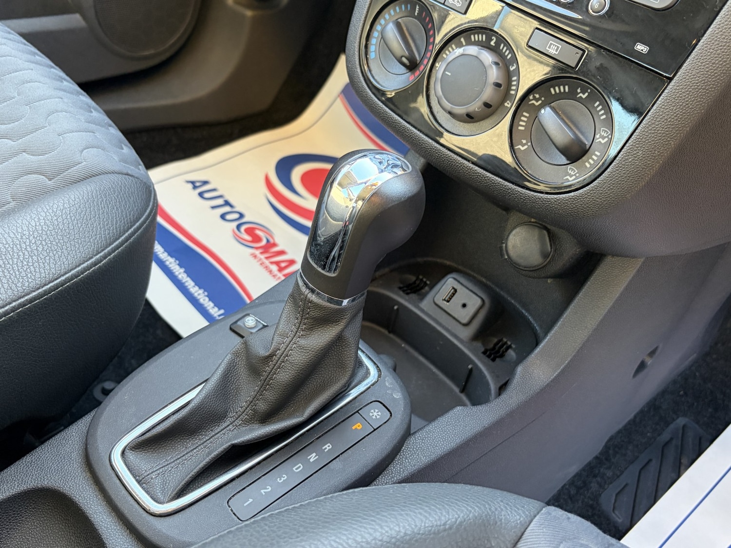 Used Vauxhall Corsa 2013 for sale - 76830388: Photo 34