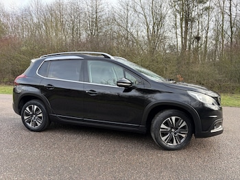 Used Peugeot 2008 2017 for sale - 77516084: Photo