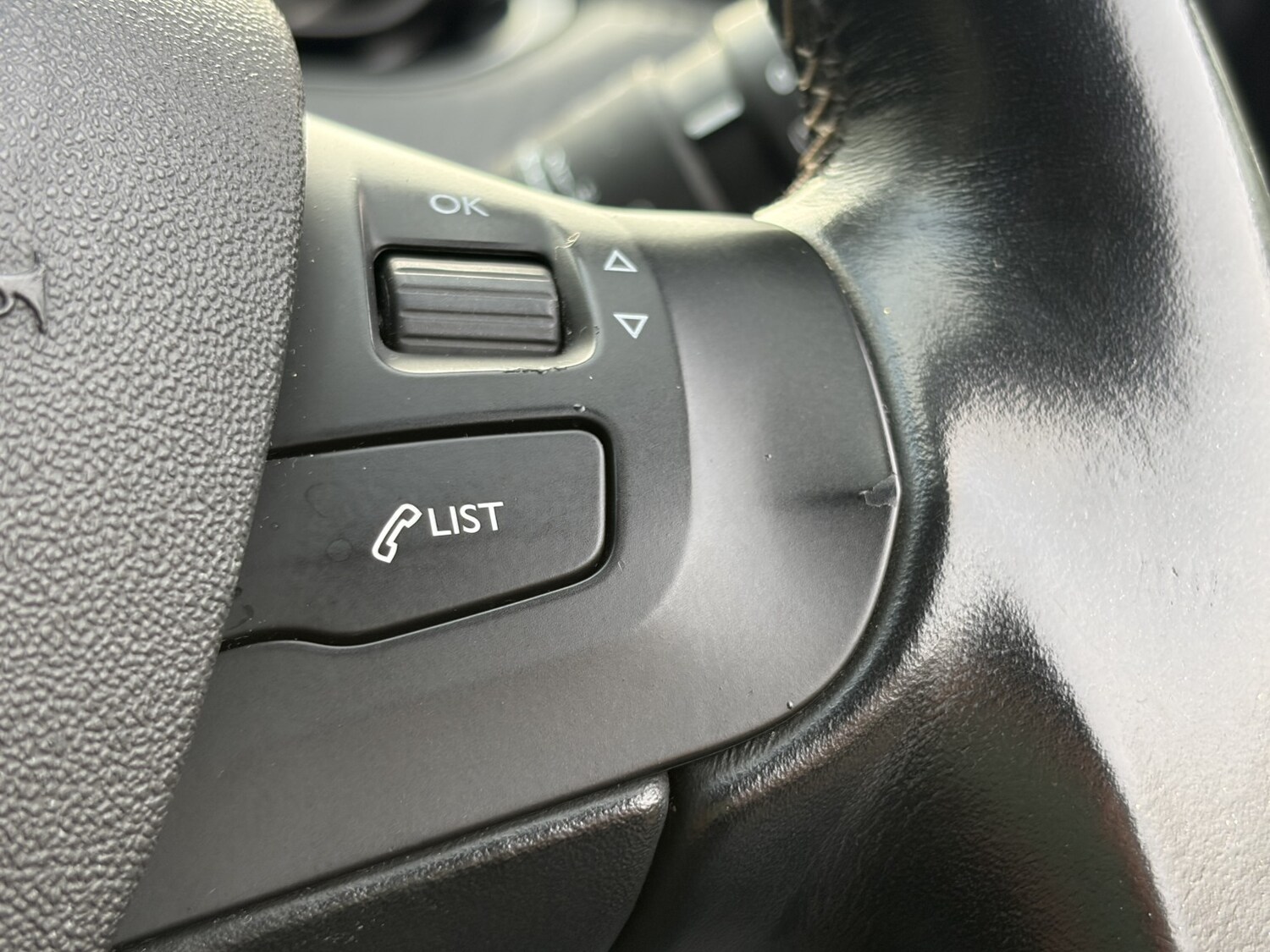 Used Peugeot 2008 2017 for sale - 77516084: Photo 36