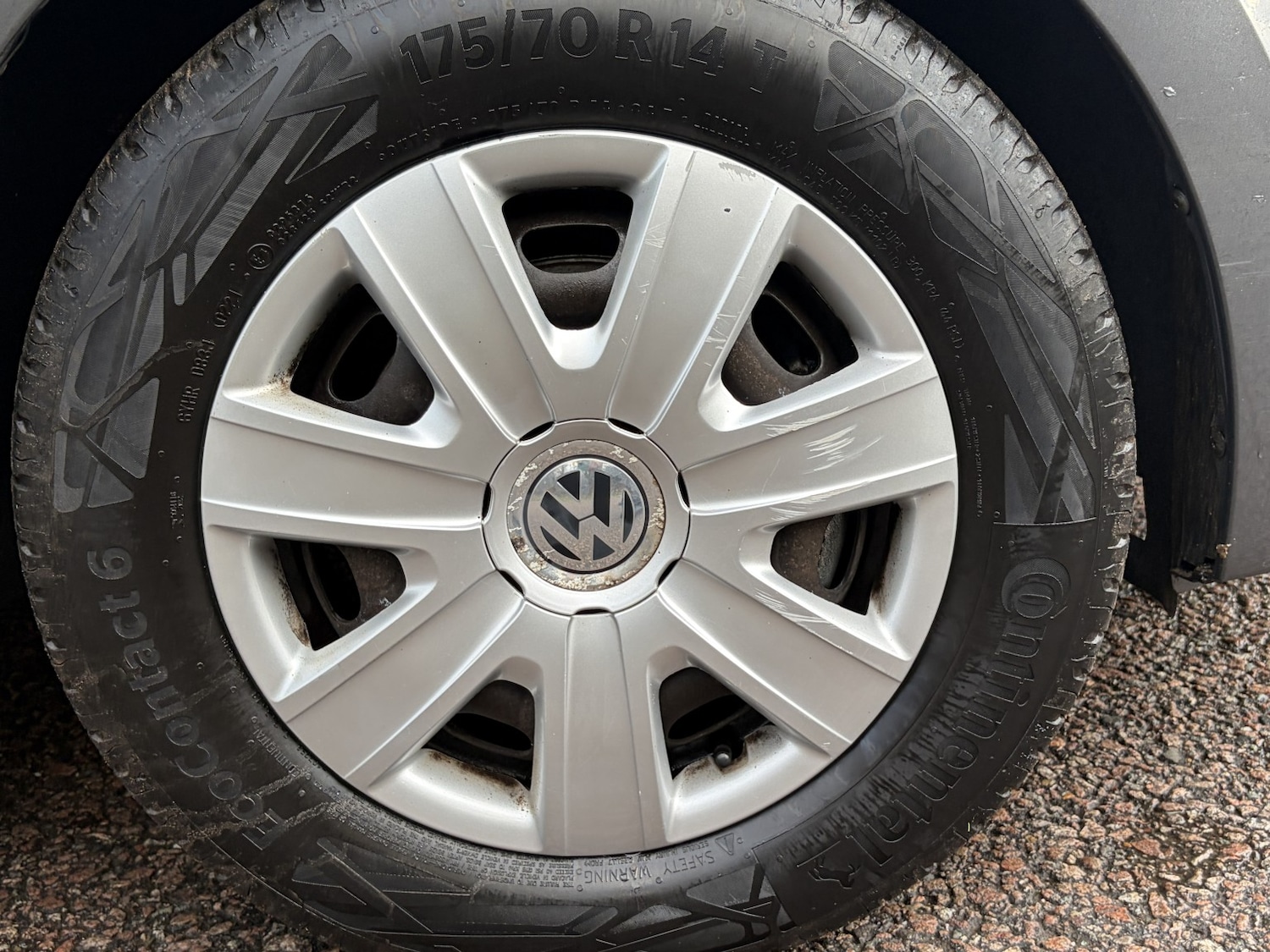 Used Volkswagen Polo 2011 for sale - 77363640: Photo 22