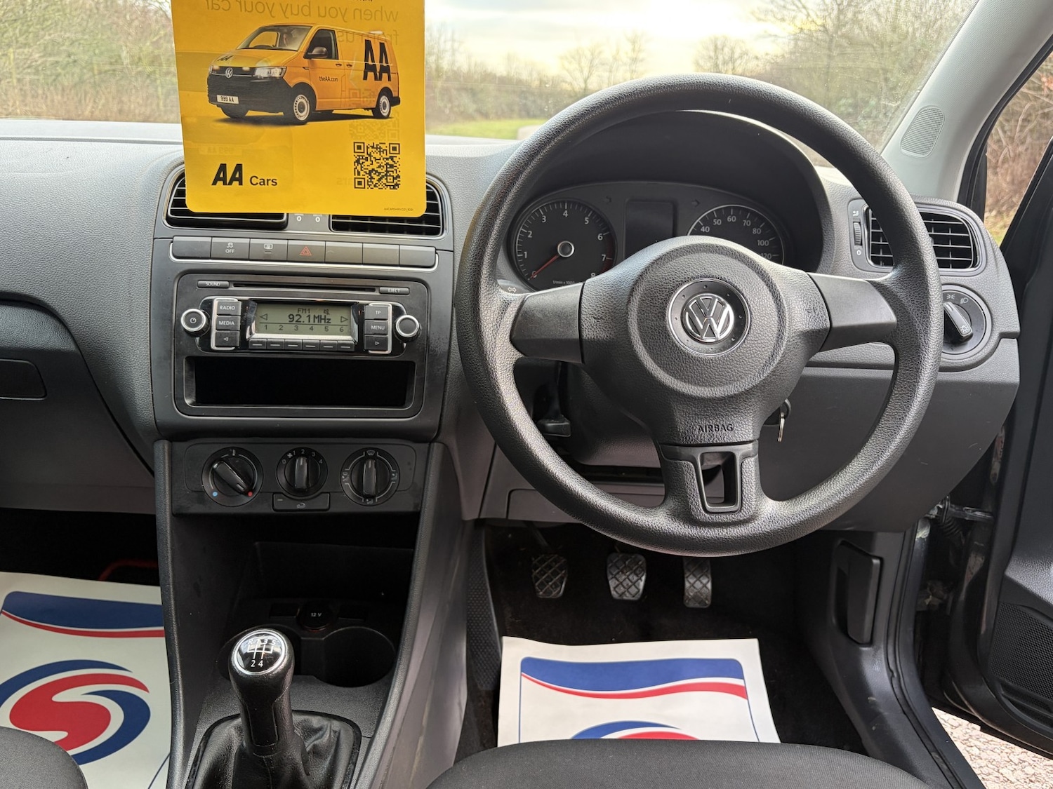 Used Volkswagen Polo 2011 for sale - 77363640: Photo 25