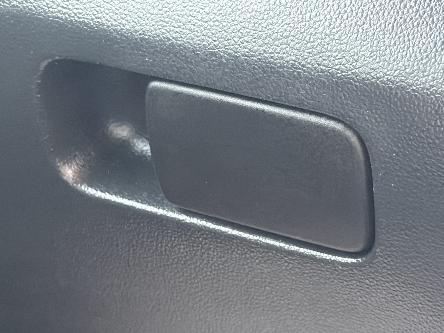 Used Volkswagen Polo 2011 for sale - 77363640: Photo 37