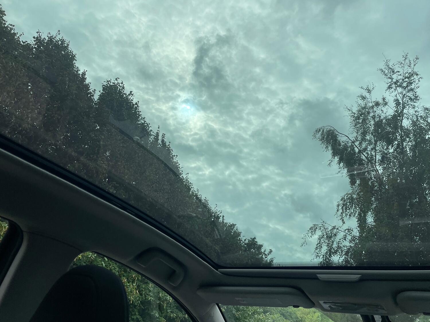 Used Toyota Yaris 2011 for sale - 76531231: Photo 24