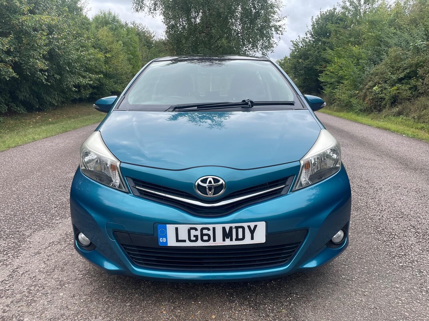 Used Toyota Yaris 2011 for sale - 76531231: Photo 6