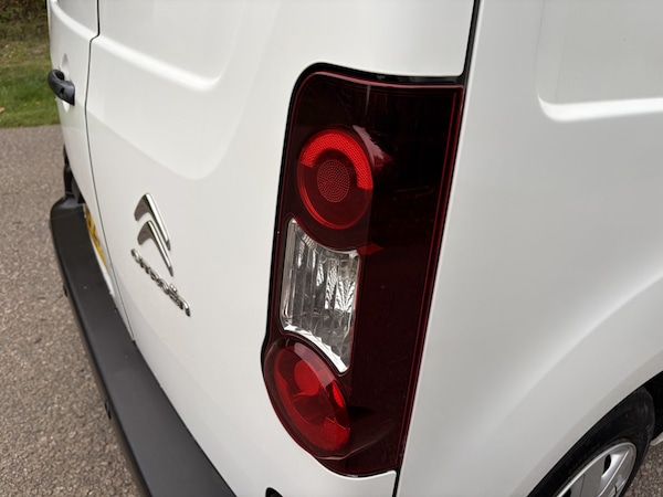 Used Citroen Berlingo 2016 for sale - 76263000: Photo 20