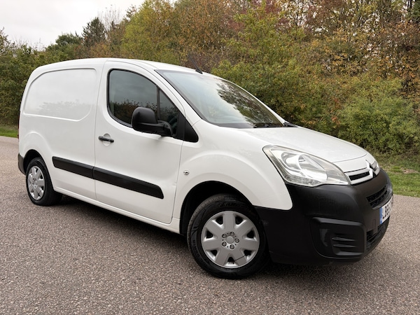 Used Citroen Berlingo 2016 for sale - 76263000: Photo 2