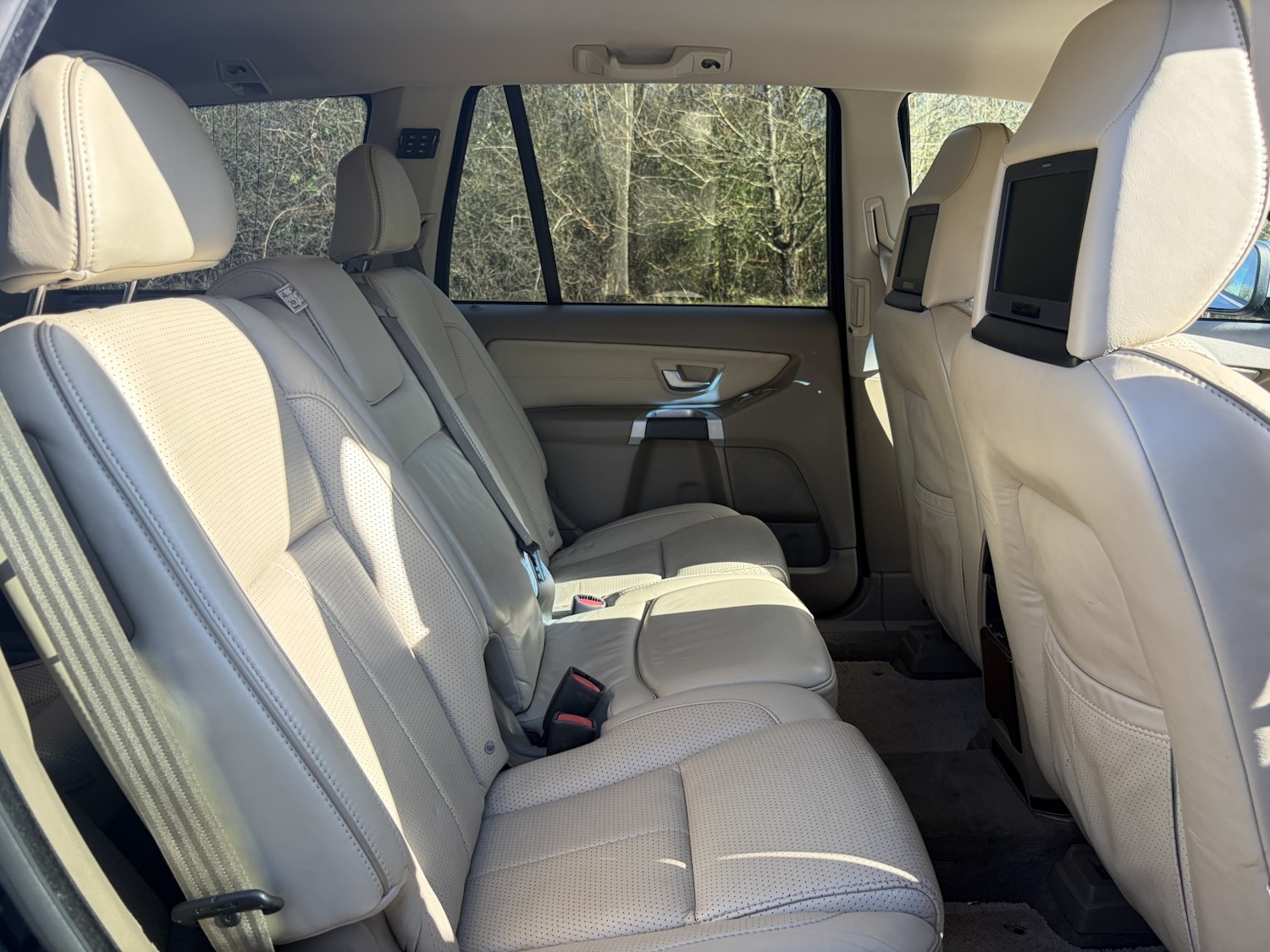 Used Volvo XC90 2011 for sale - 77774725: Photo 29