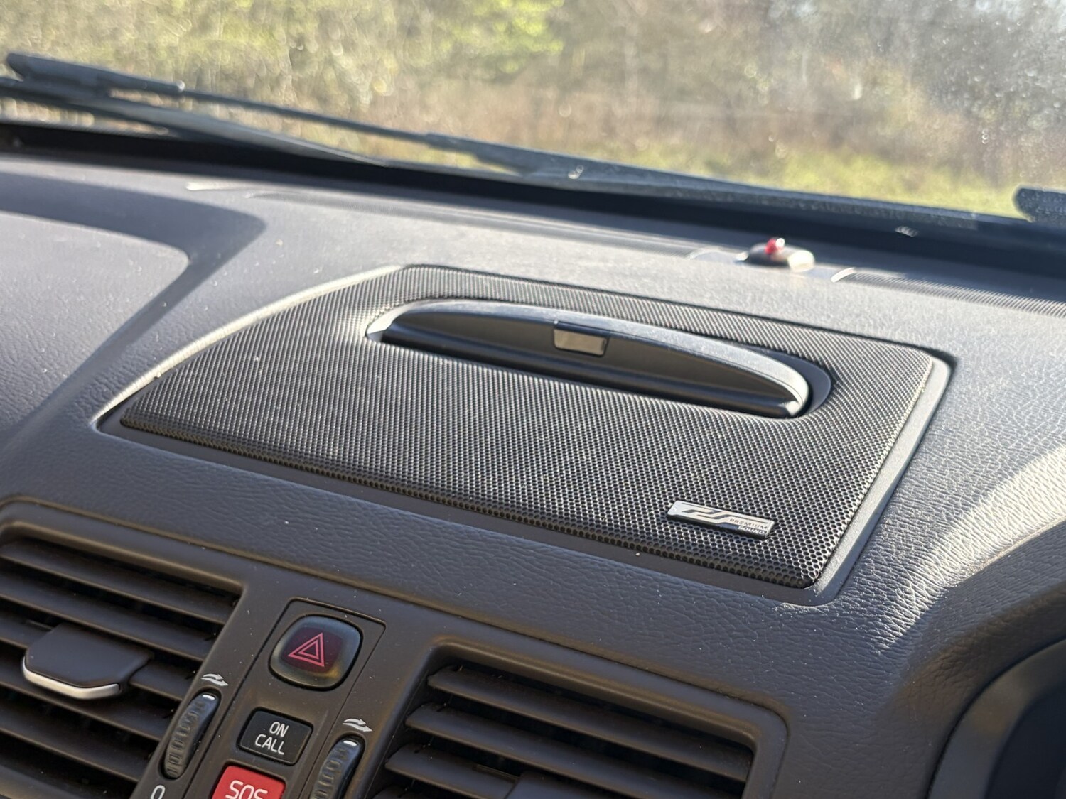 Used Volvo XC90 2011 for sale - 77774725: Photo 38