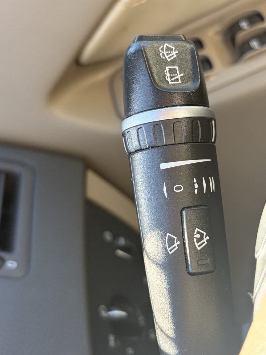 Used Volvo XC90 2011 for sale - 77774725: Photo 44