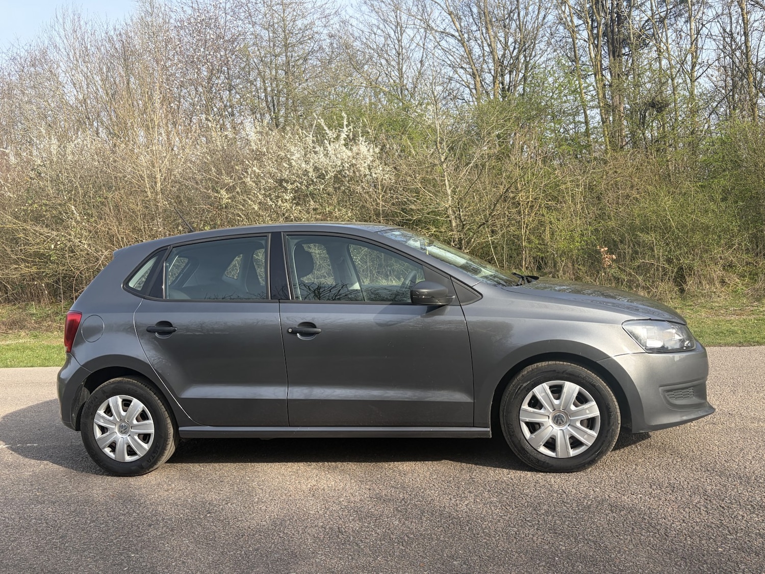 Used Volkswagen Polo 2011 for sale - 77979947: Photo 12