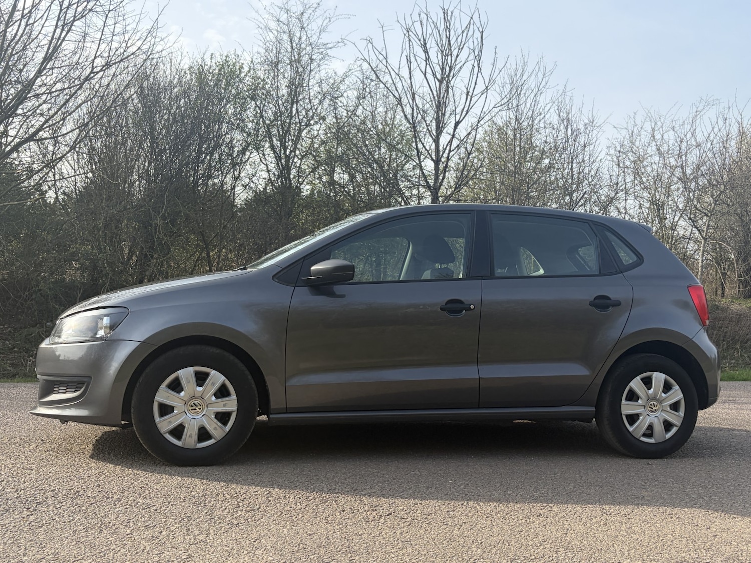 Used Volkswagen Polo 2011 for sale - 77979947: Photo 13