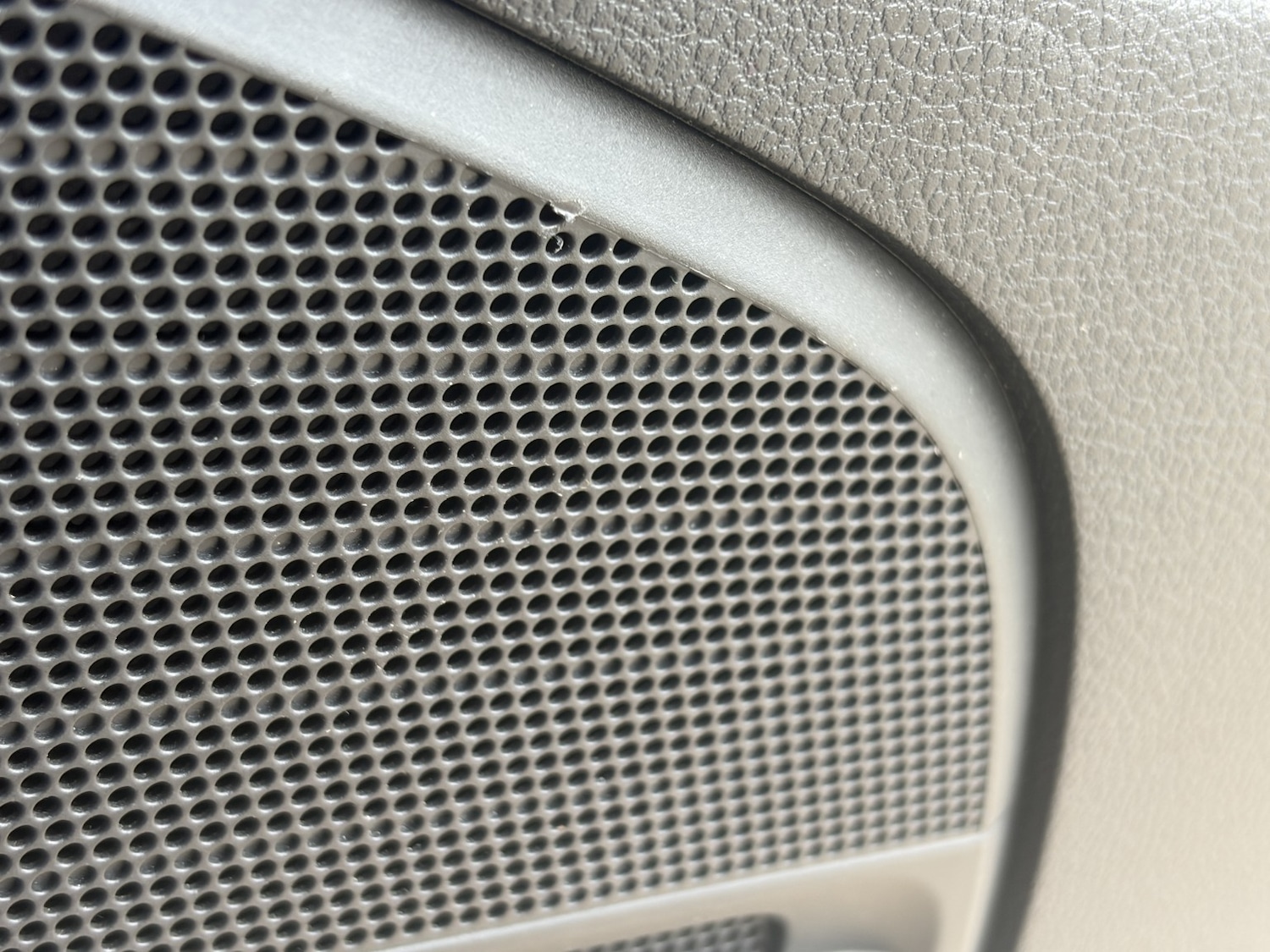 Used Volkswagen Polo 2011 for sale - 77979947: Photo 28