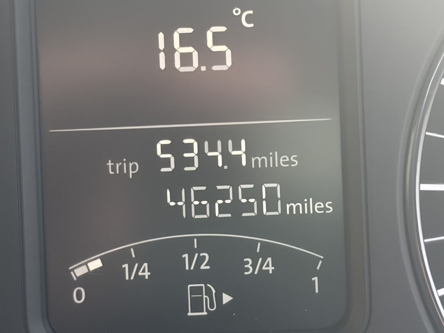 Used Volkswagen Polo 2011 for sale - 77979947: Photo 44