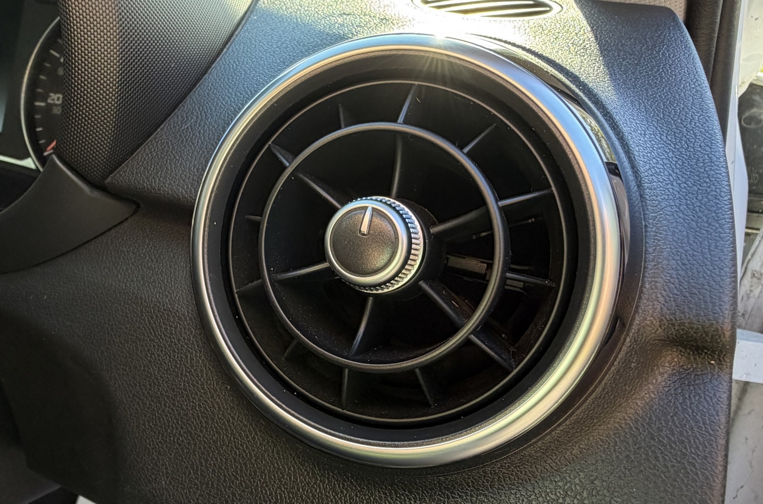 Used Audi A1 2017 for sale - 76662711: Photo 36