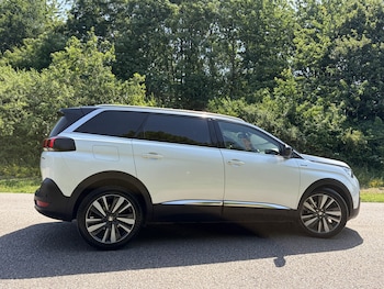 Used Peugeot 5008 2018 for sale - 79067373: Photo