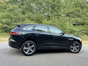 Used Jaguar F-Pace 2016 for sale - 79260922: Photo