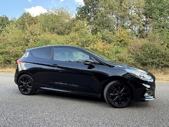 Used Ford Fiesta 2018 for sale - 79605144: Photo