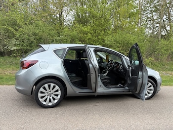 Used Vauxhall Astra 2012 for sale - 78296534: Photo