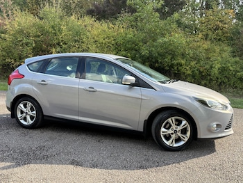 2012 - 1.6 Zetec 5-Door