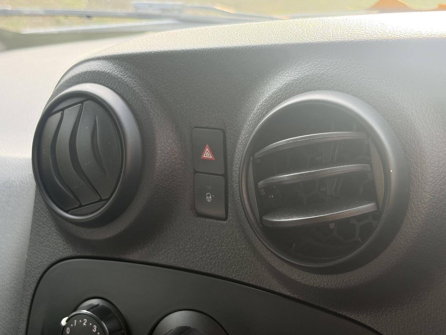 Used Mercedes-Benz Citan 2018 for sale - 77603369: Photo 29