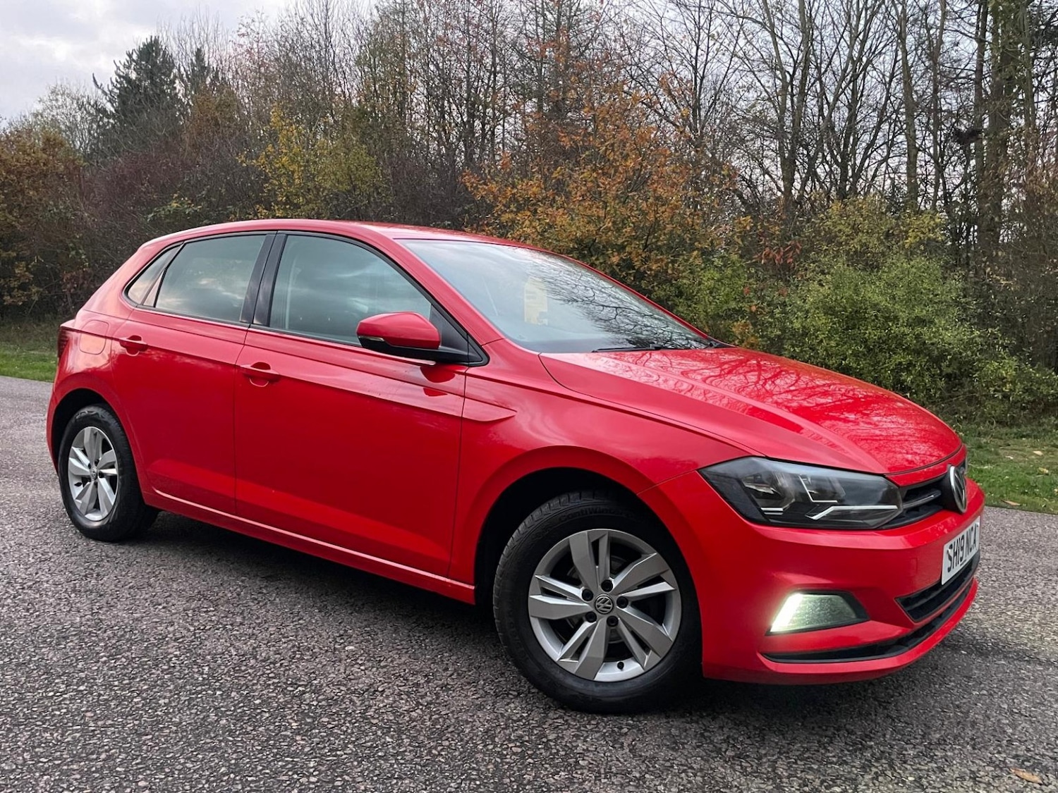 Used Volkswagen Polo 2019 for sale - 76794616: Photo 2