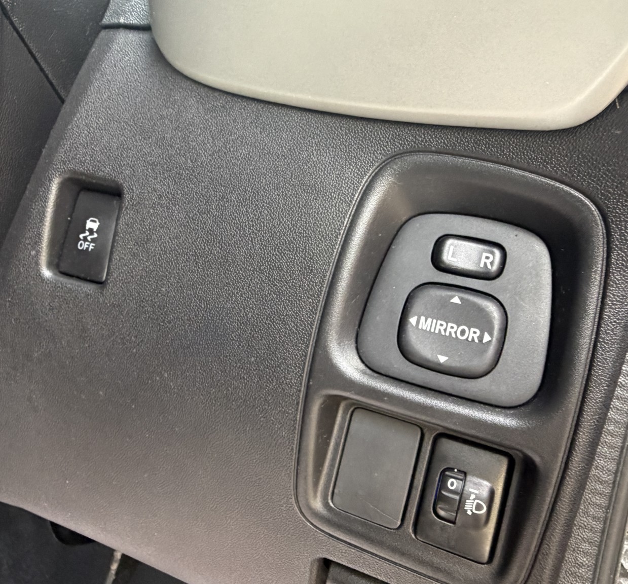 Used Peugeot 108 2014 for sale - 77844928: Photo 31