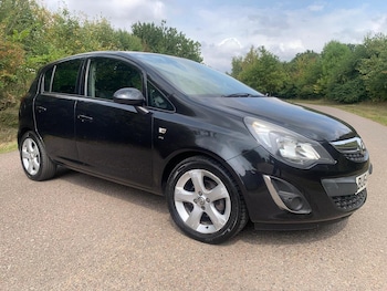 Vauxhall - Corsa