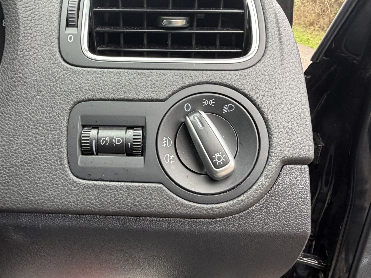 Used Volkswagen Polo 2013 for sale - 76769946: Photo 42