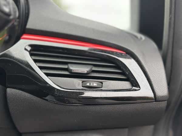 Used Vauxhall Corsa 2016 for sale - 76242873: Photo 34