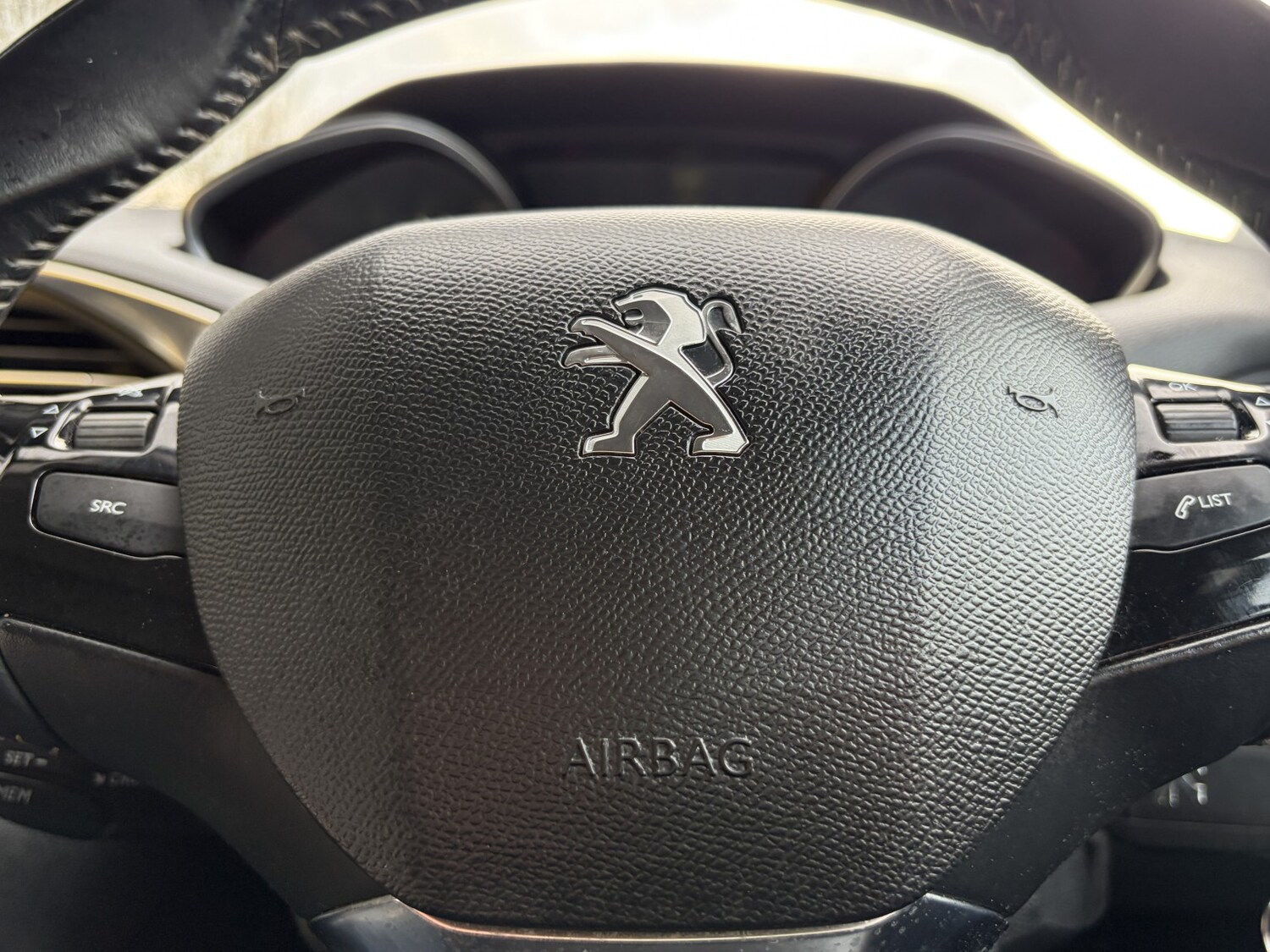 Used Peugeot 308 2017 for sale - 77516087: Photo 40