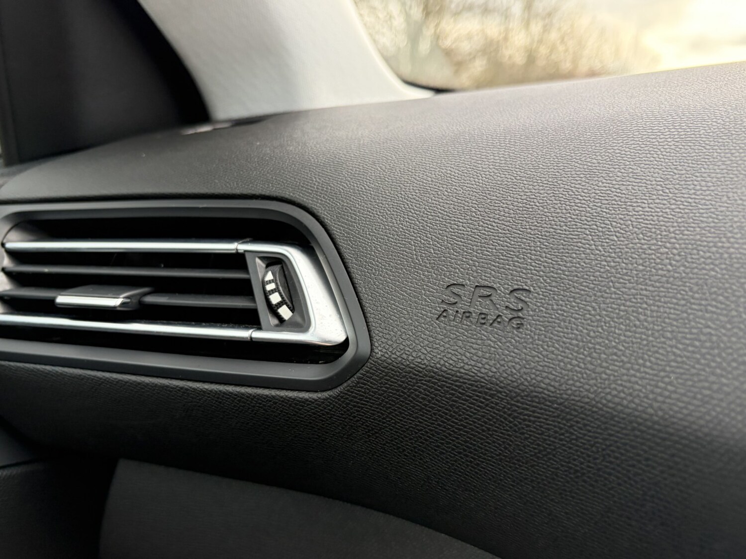 Used Peugeot 308 2017 for sale - 77516087: Photo 42