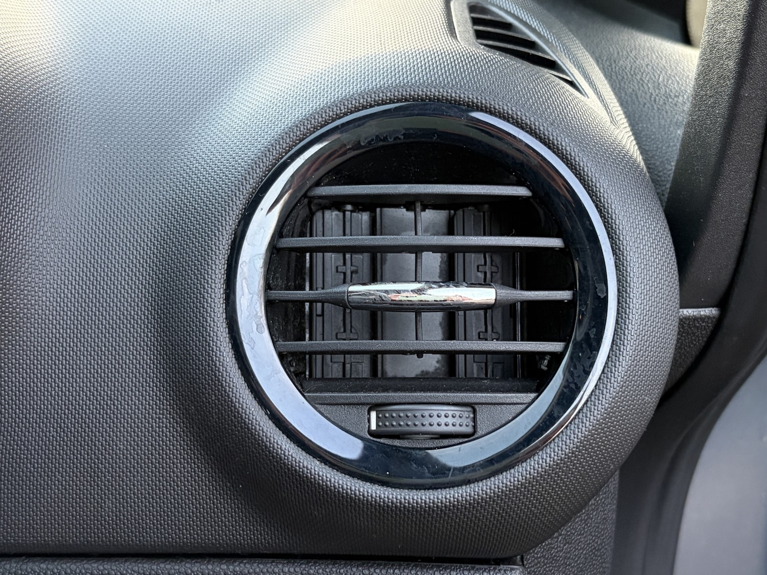 Used Vauxhall Corsa 2014 for sale - 76662690: Photo 49